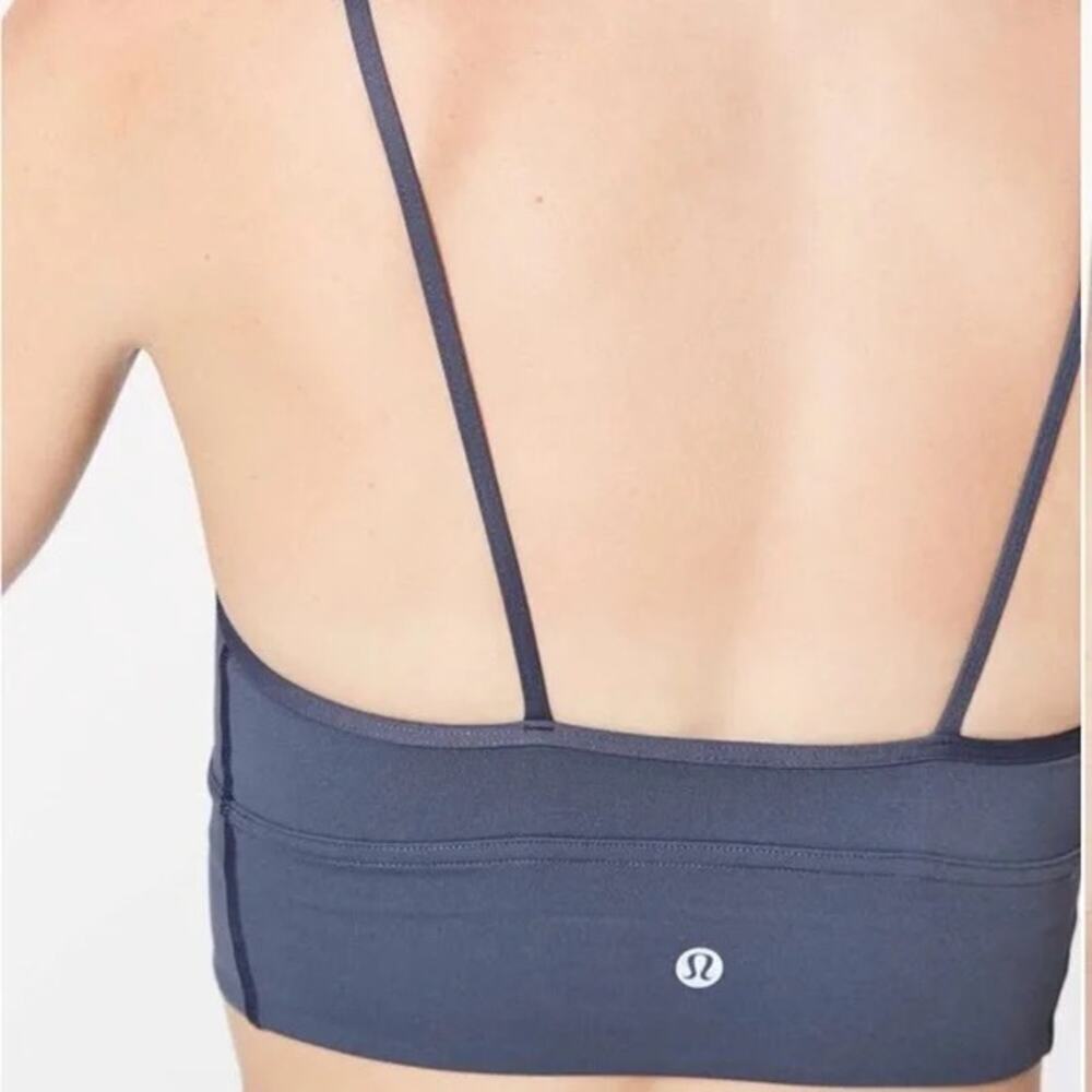 Lululemon Adore Your Core Bra Shadow Blue size 6 - Picture 8 of 8
